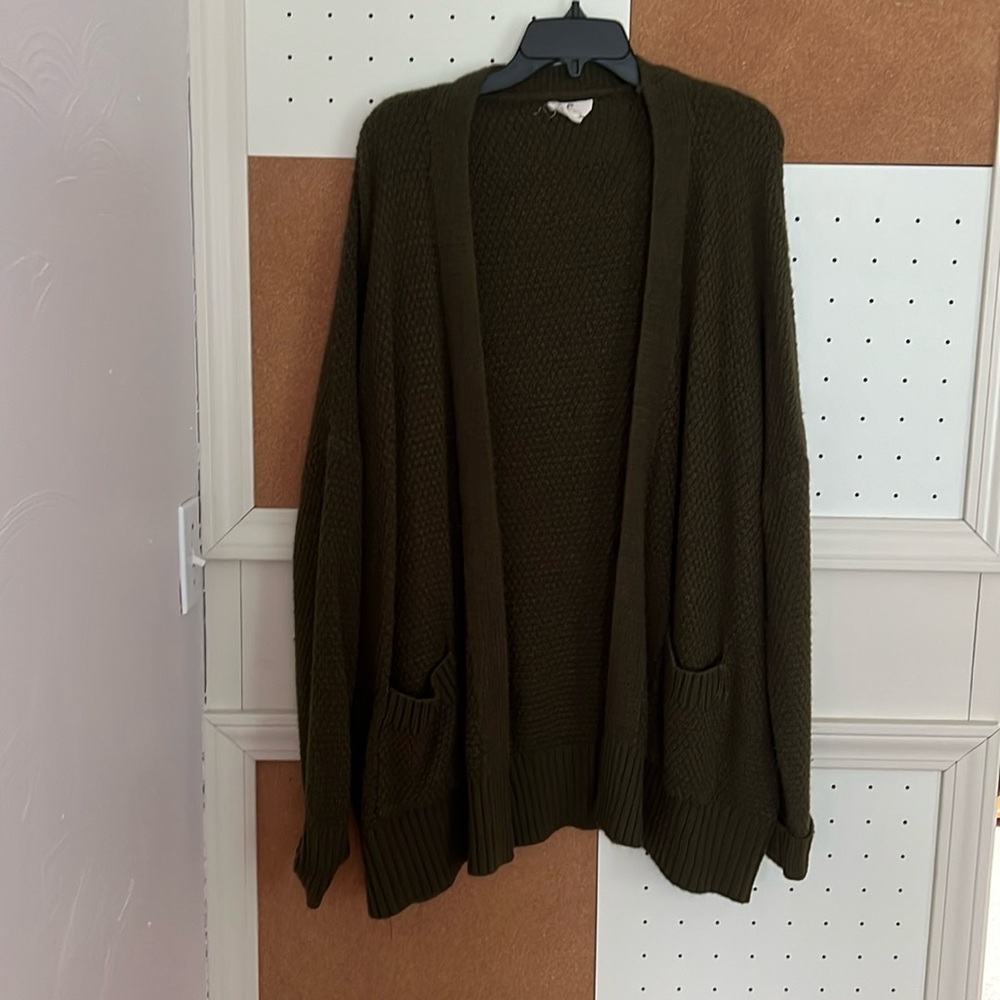 Oversized, boutique, olive green chunky open cardigan
